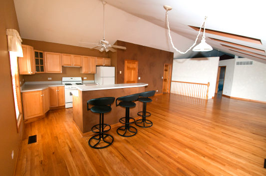 House for Rent in Fox Lake. Ingleside, IL